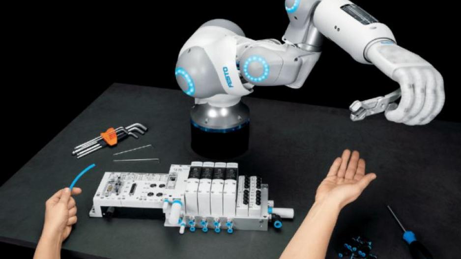 Festo Bionic Learning Network - BionicSoftHand